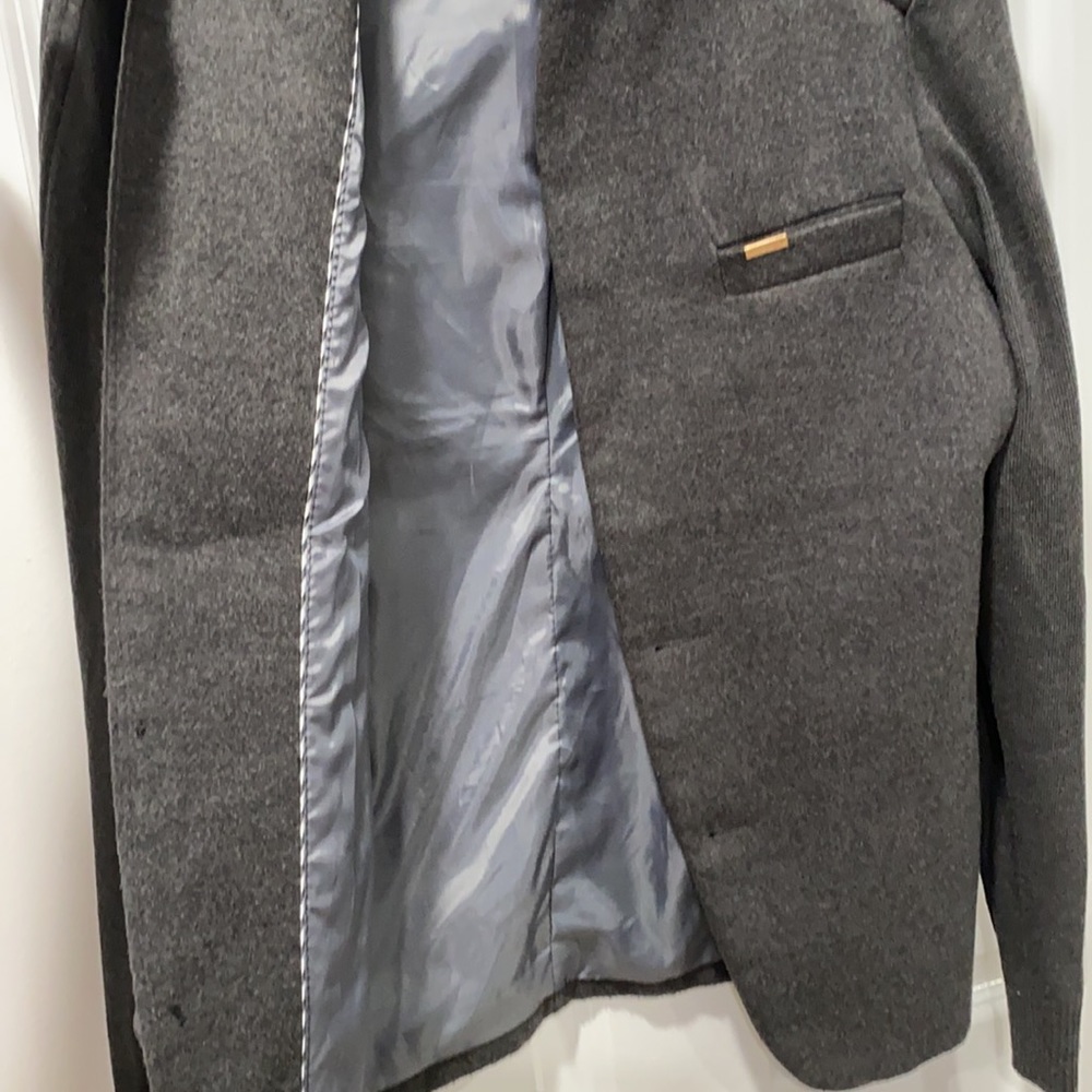 Grey Jacket - Picture 2 of 4